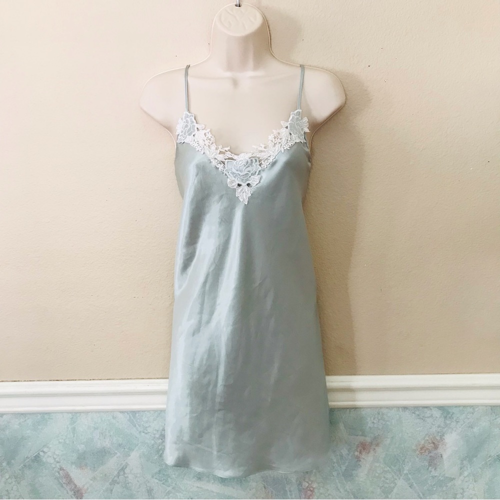 Vintage 90s Dentelle Sexy Light Blue Lingerie Slip Dress Satin Size Medium